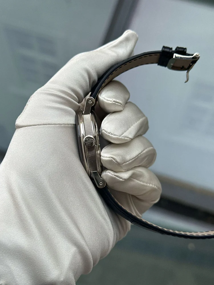 Retrograde Seconds Box & Papers